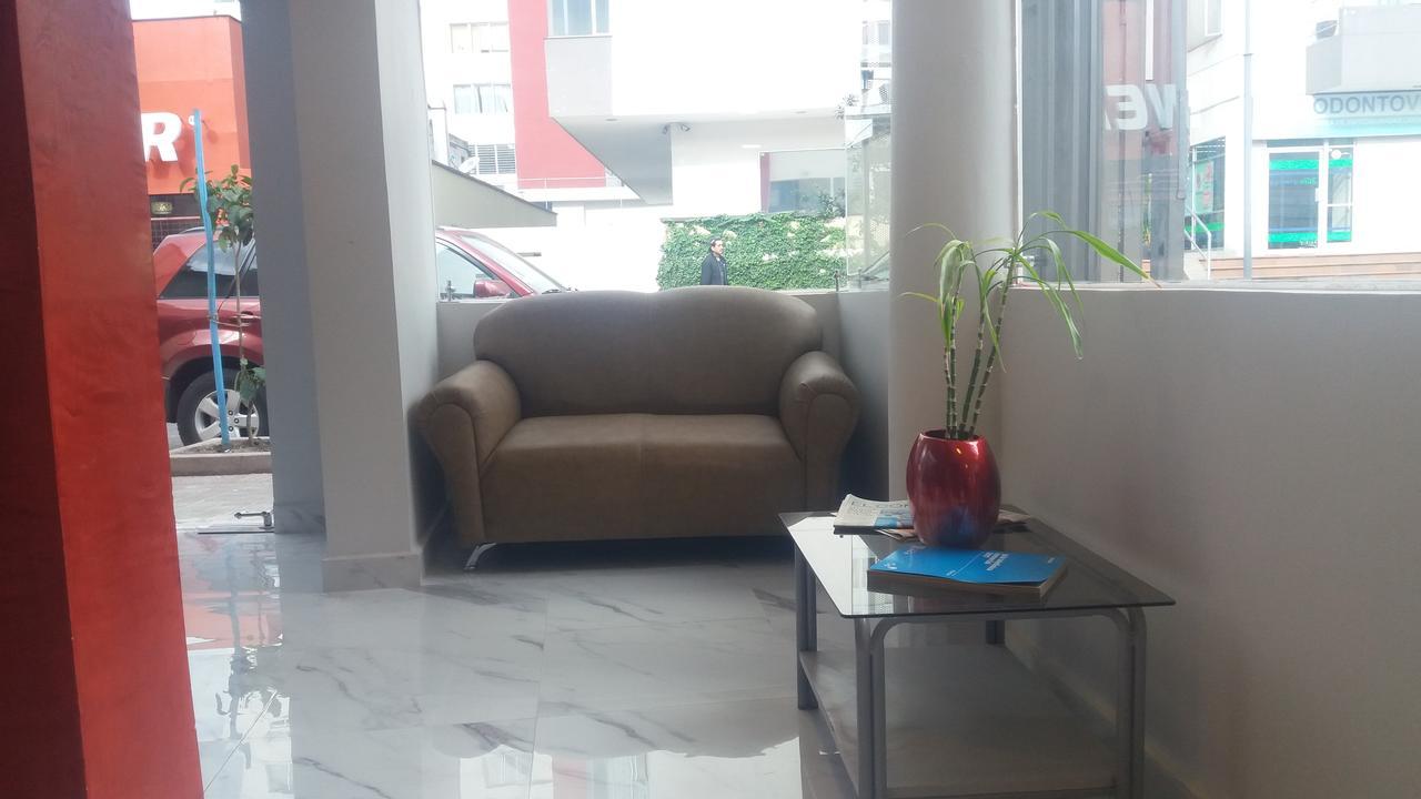 Hotel Saint Thomas Quito Exterior foto