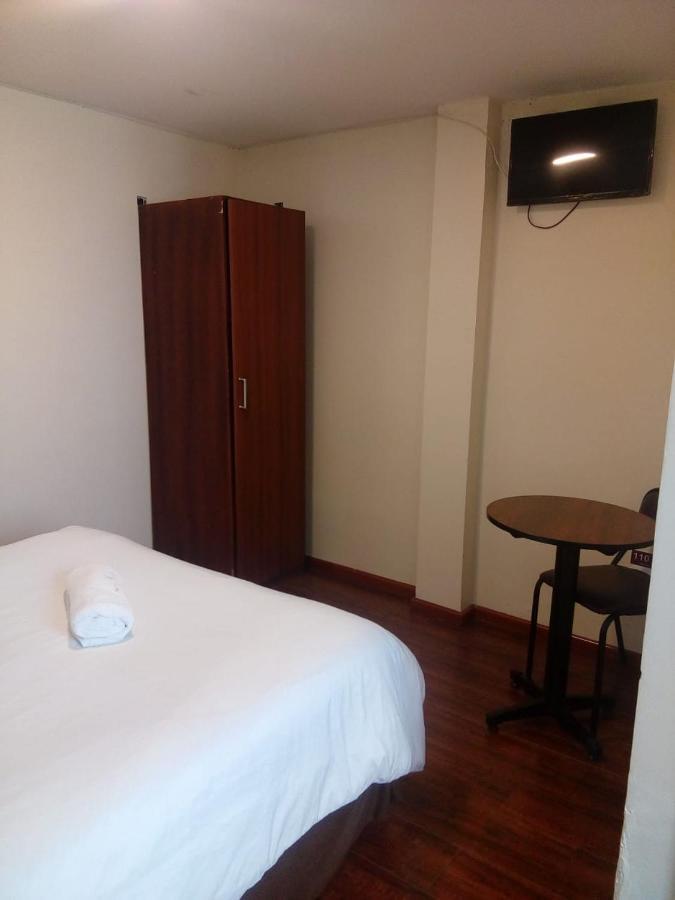 Hotel Saint Thomas Quito Exterior foto